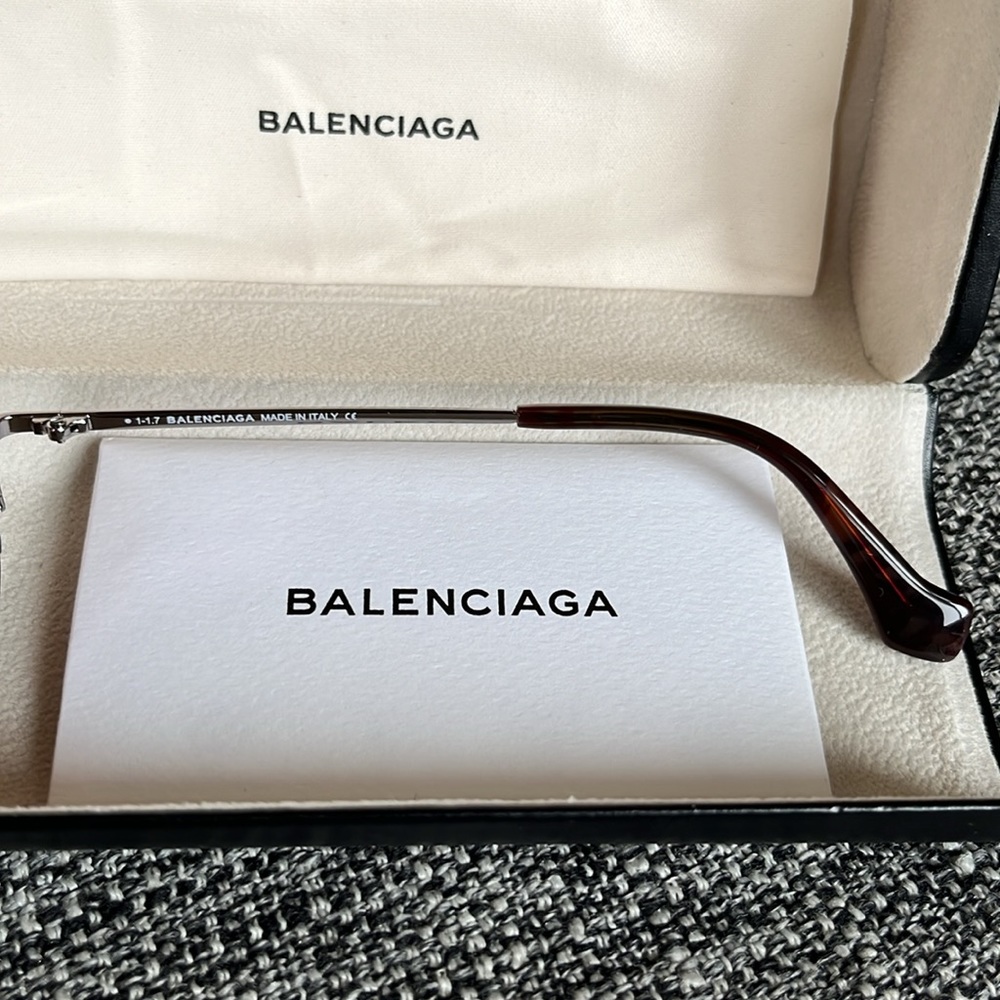 NEW Balenciaga retro round monochromatic metal sunglasses in brown / red - Picture 6 of 8